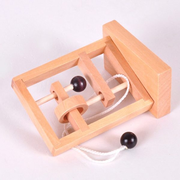 Casse tête en bois avec ficelle