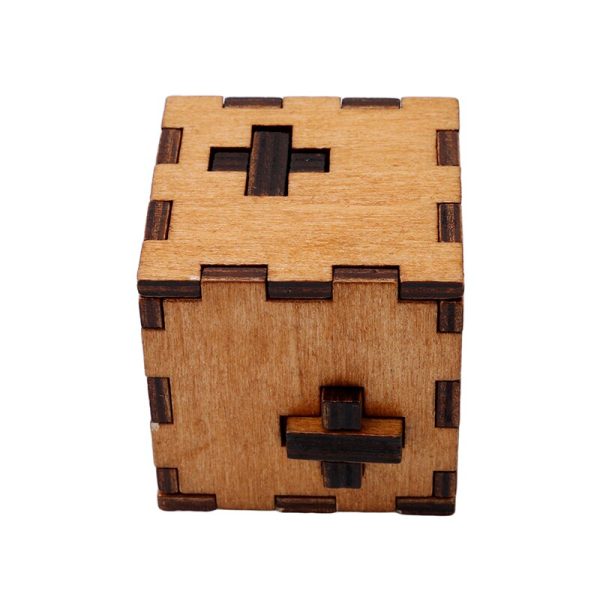 Cube en bois casse tête
