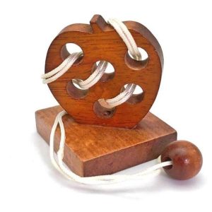 Casse tête bois corde boule