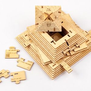 Casse tête pyramide